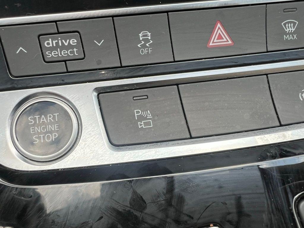 Audi Q7 Premium Plus 45 TFSI quattro 2021