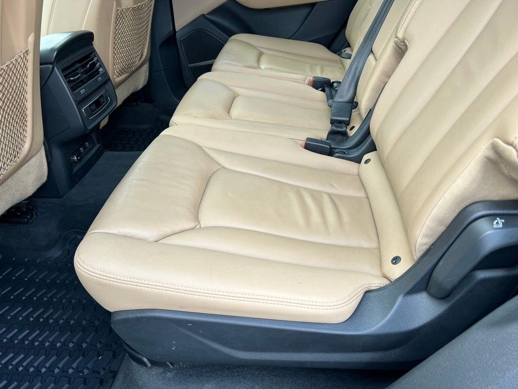 Audi Q7 Premium Plus 45 TFSI quattro 2021