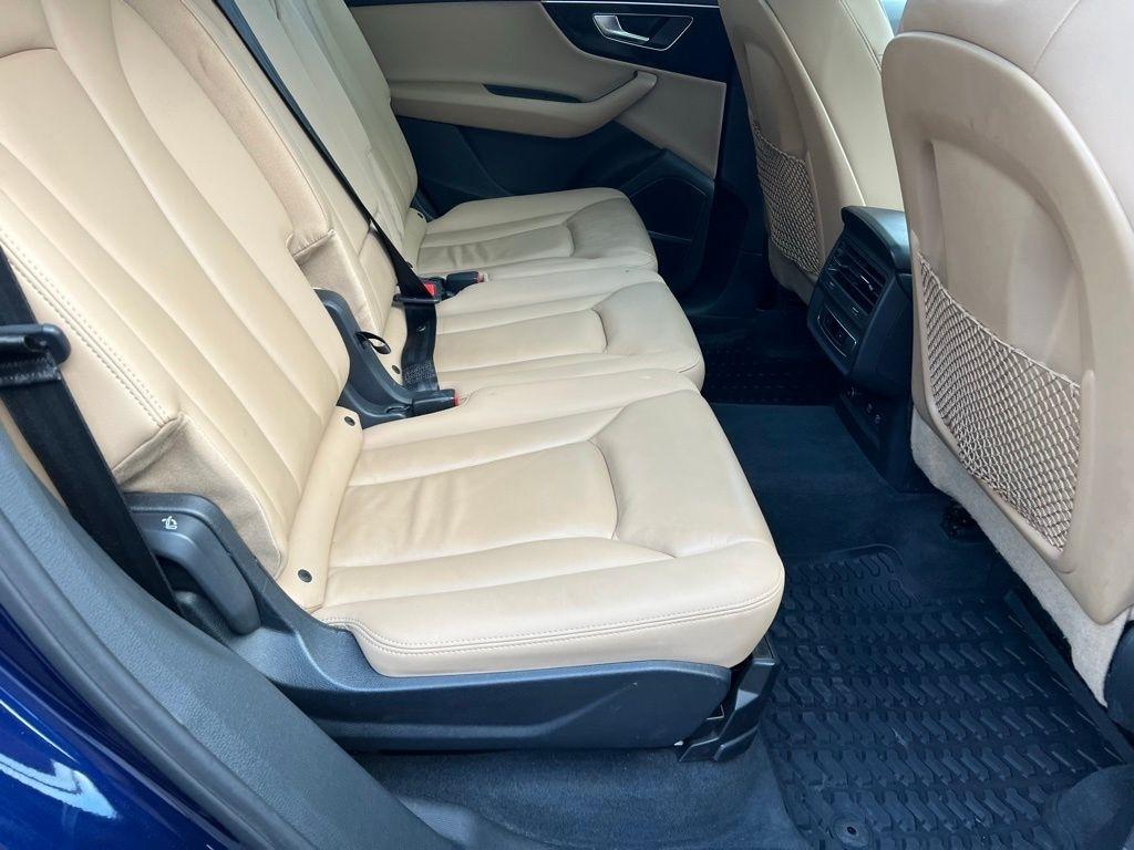 Audi Q7 Premium Plus 45 TFSI quattro 2021