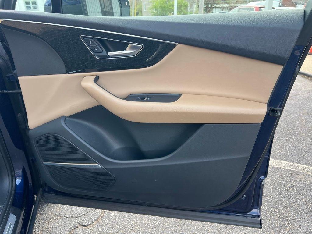 Audi Q7 Premium Plus 45 TFSI quattro 2021