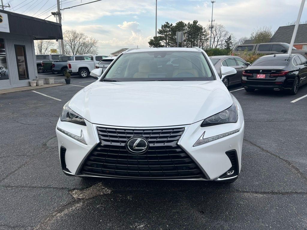 Lexus NX 300 Luxury 2021