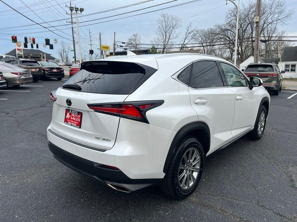 Lexus NX 300 Luxury 2021