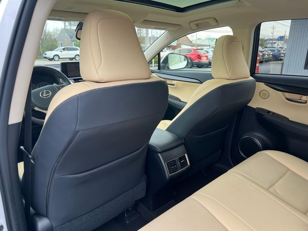 Lexus NX 300 Luxury 2021