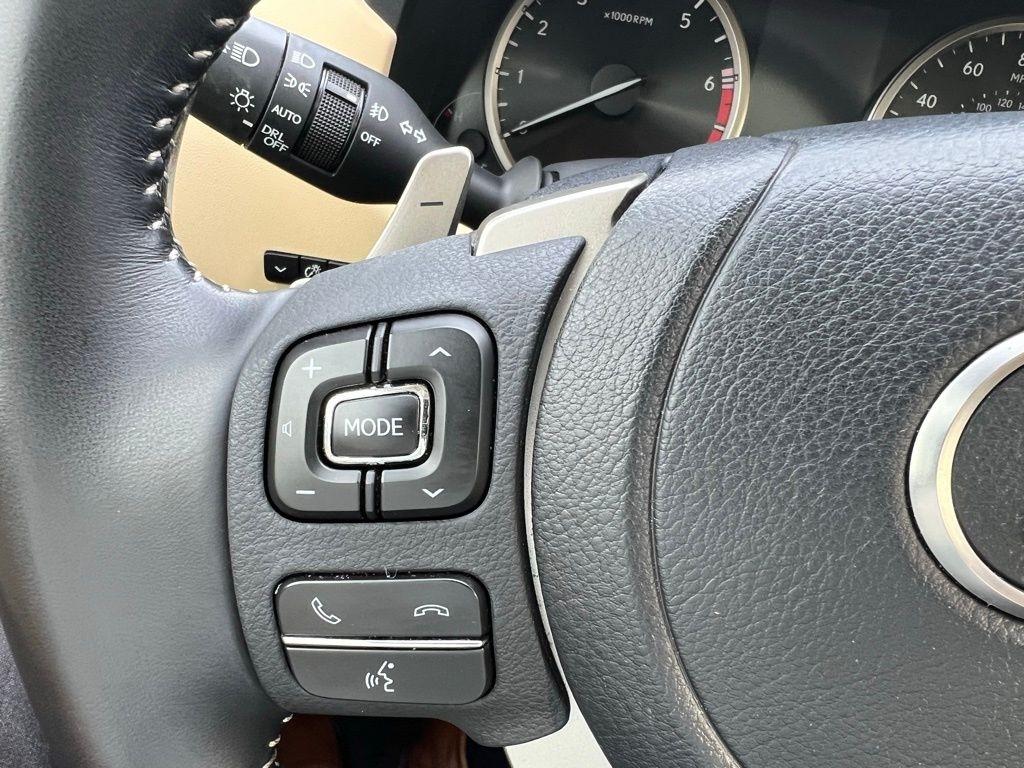 Lexus NX 300 Luxury 2021