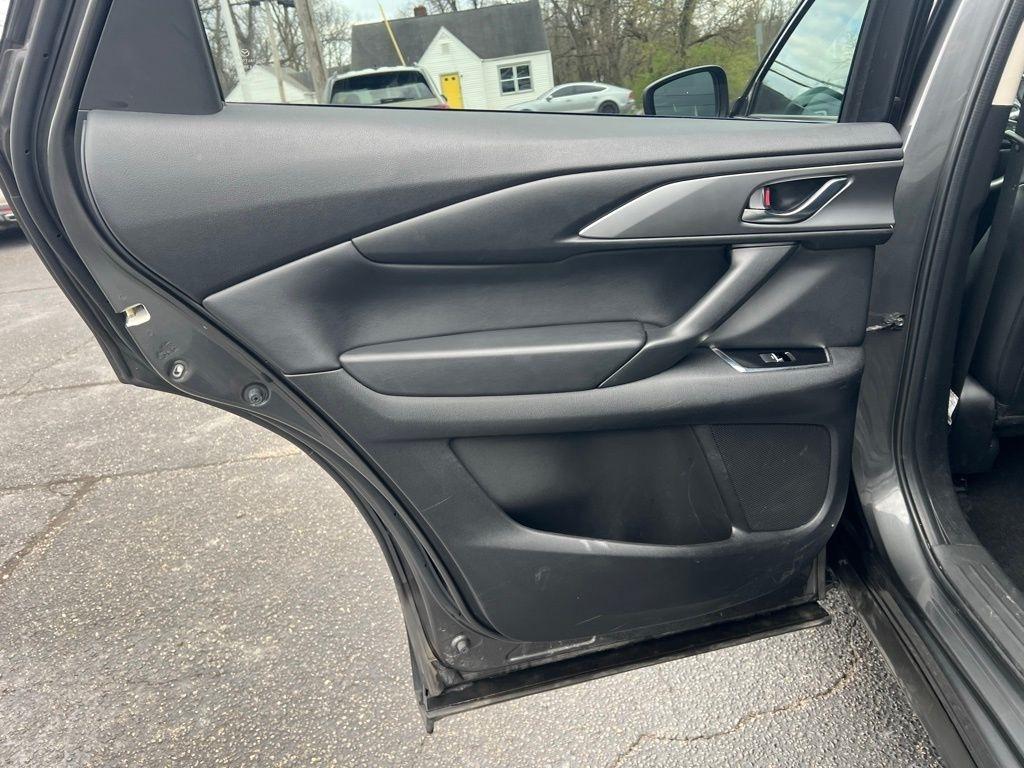 Mazda CX-9 Touring Plus 2023