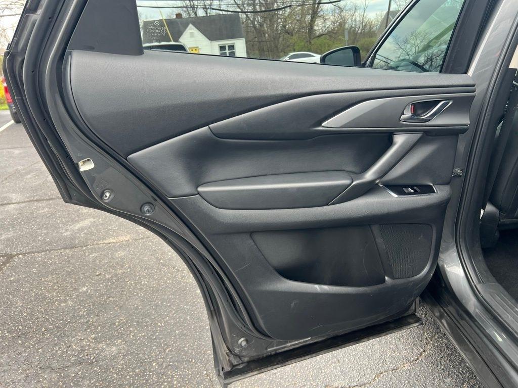 Mazda CX-9 Touring Plus 2023