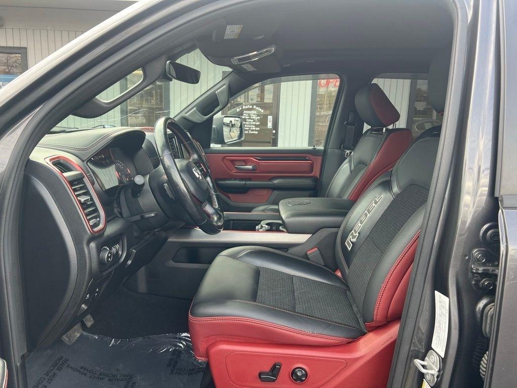 RAM 1500 Rebel Crew Cab SB 4WD 2019