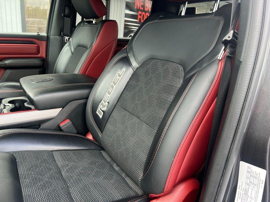 RAM 1500 Rebel Crew Cab SB 4WD 2019