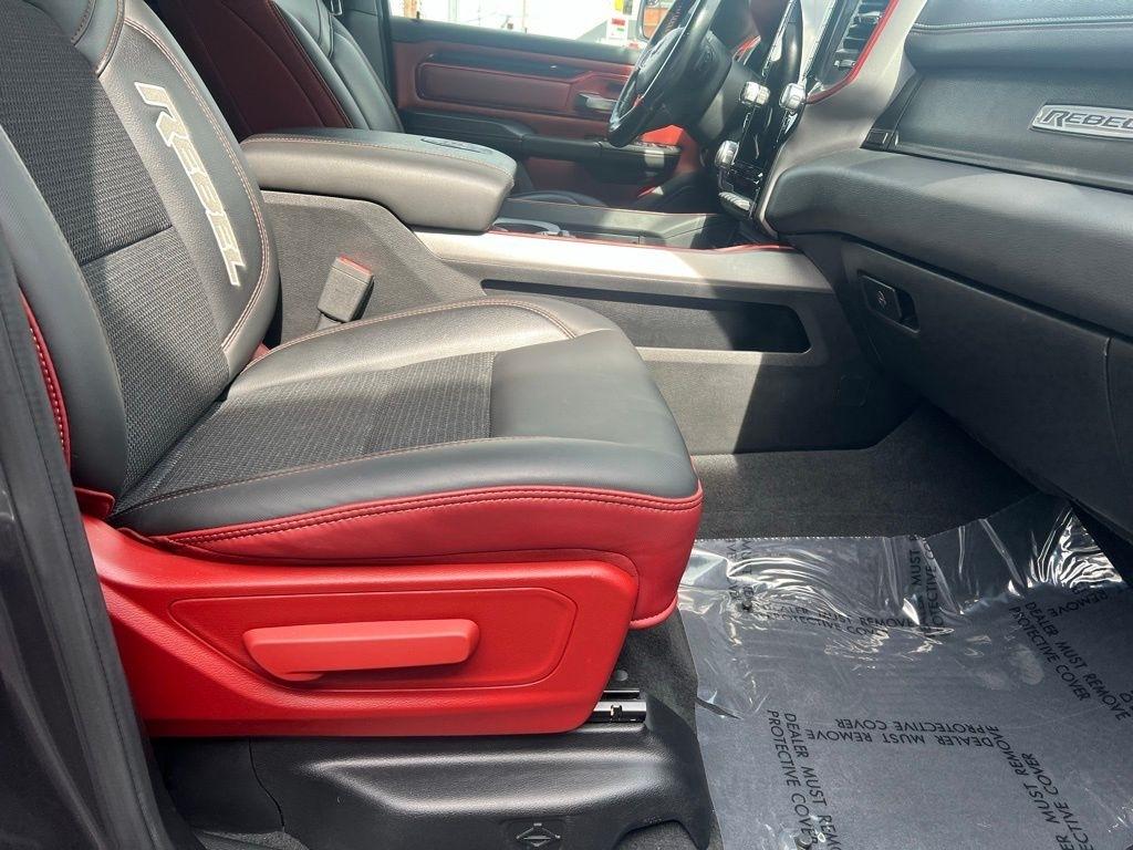 RAM 1500 Rebel Crew Cab SB 4WD 2019