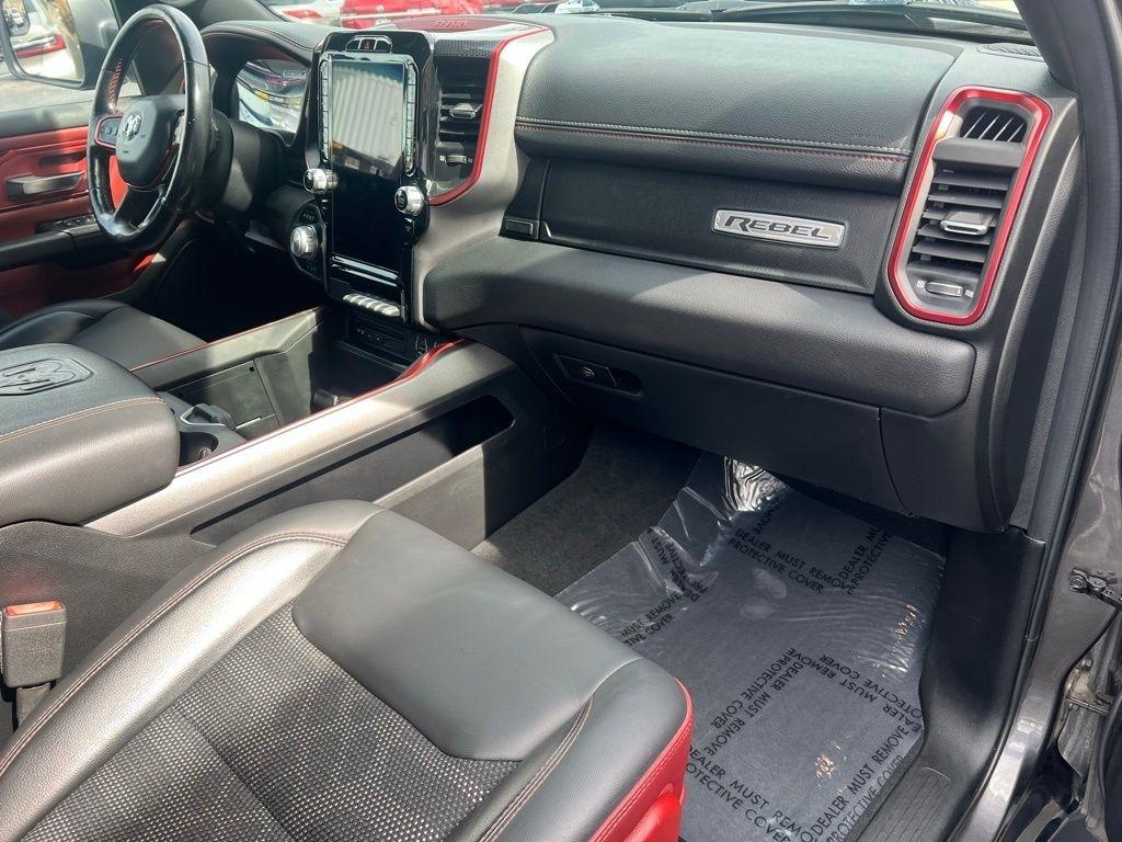 RAM 1500 Rebel Crew Cab SB 4WD 2019