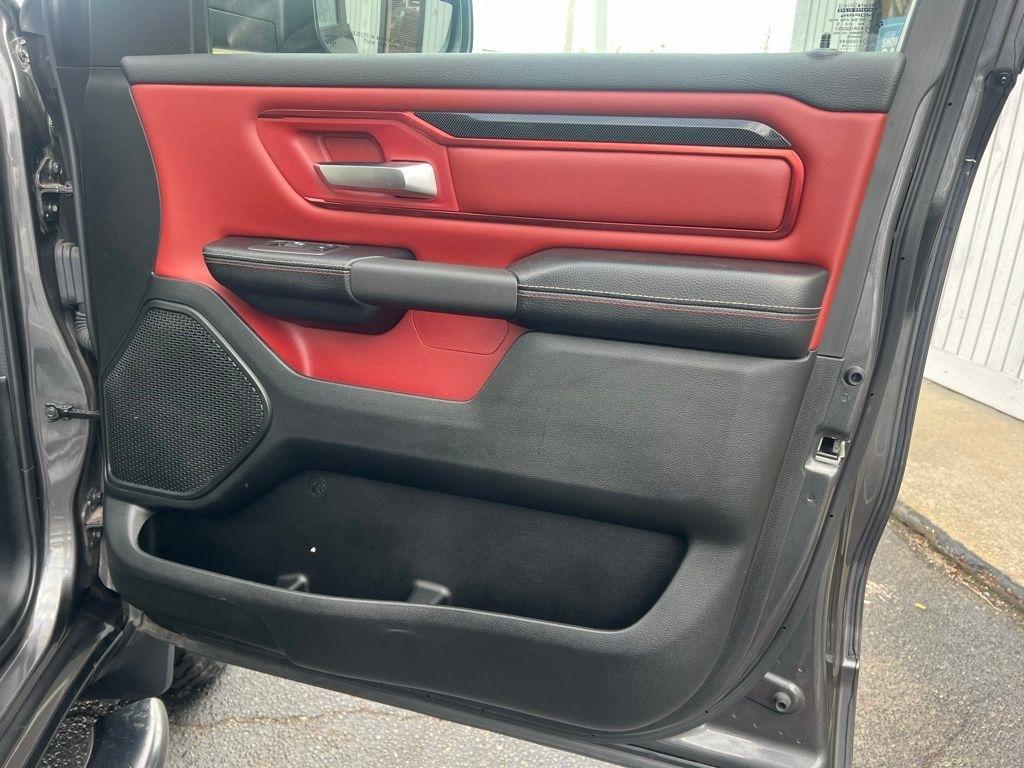 RAM 1500 Rebel Crew Cab SB 4WD 2019