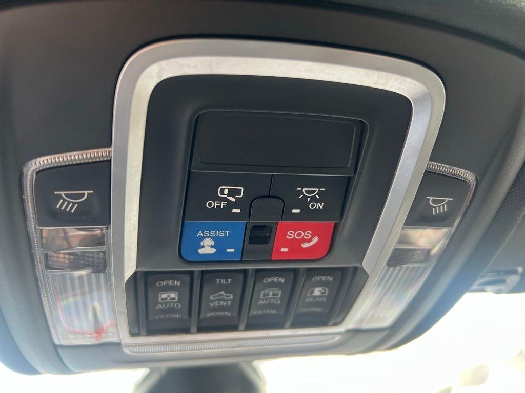 RAM 1500 Rebel Crew Cab SB 4WD 2019