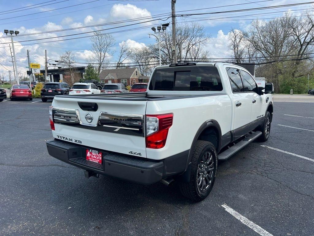 Nissan Titan XD Platinum Reserve 4WD Diesel 2016