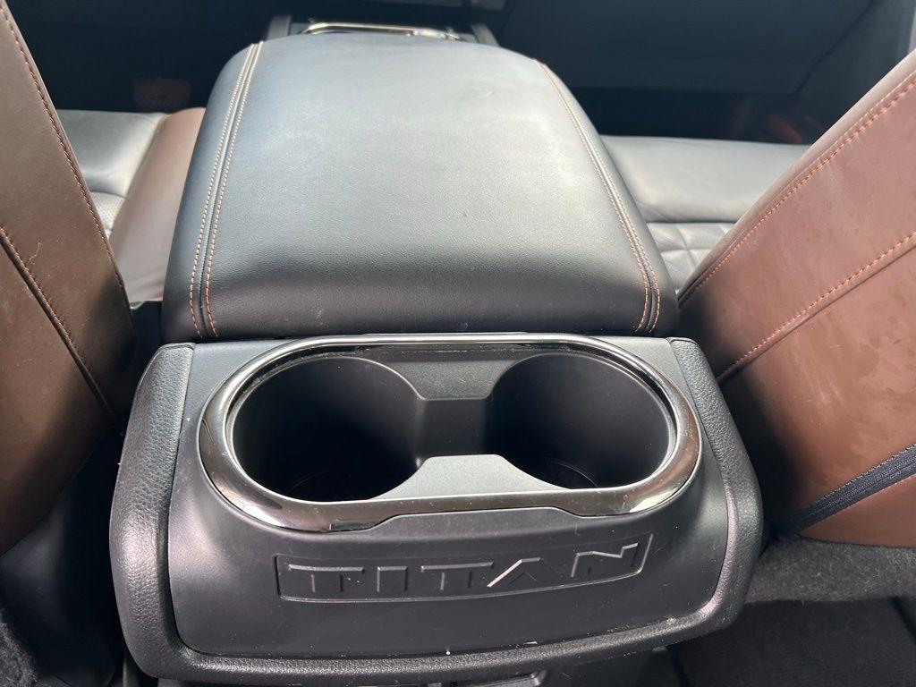 Nissan Titan XD Platinum Reserve 4WD Diesel 2016