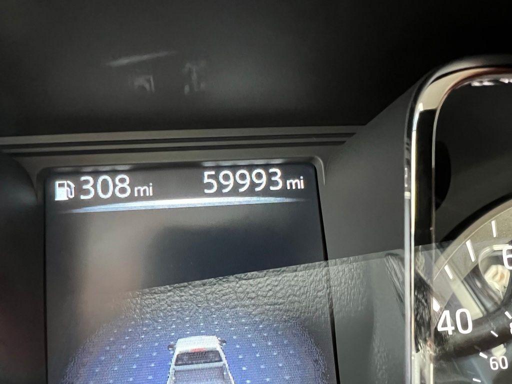 Nissan Titan XD Platinum Reserve 4WD Diesel 2016