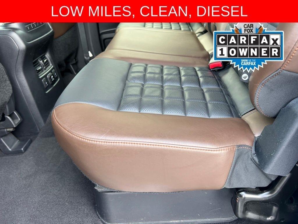 Nissan Titan XD Platinum Reserve 4WD Diesel 2016