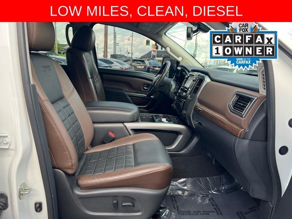 Nissan Titan XD Platinum Reserve 4WD Diesel 2016