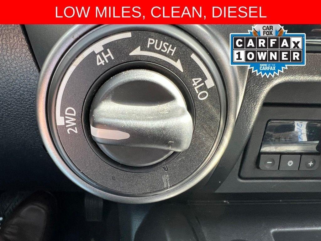 Nissan Titan XD Platinum Reserve 4WD Diesel 2016