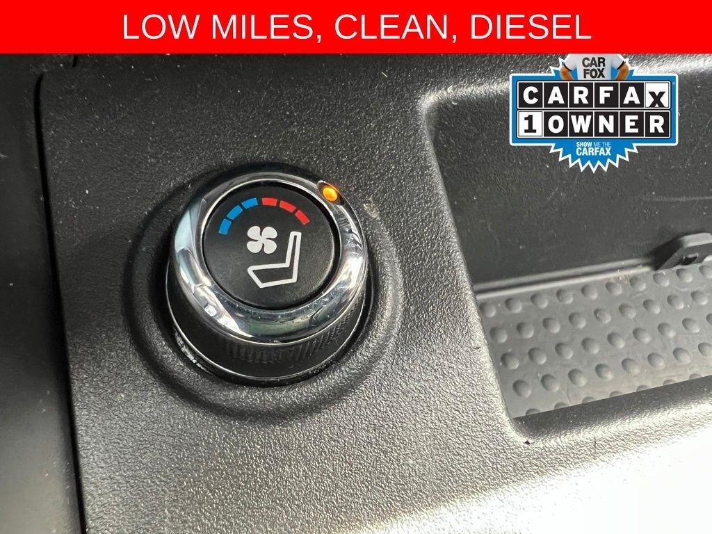 Nissan Titan XD Platinum Reserve 4WD Diesel 2016