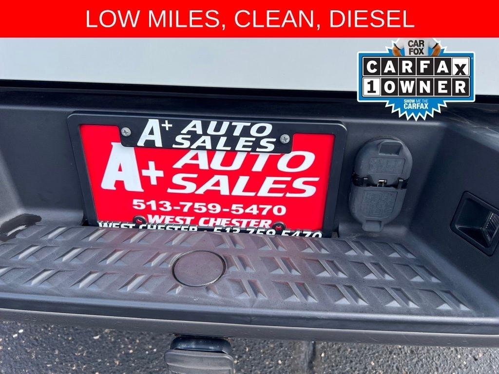 Nissan Titan XD Platinum Reserve 4WD Diesel 2016