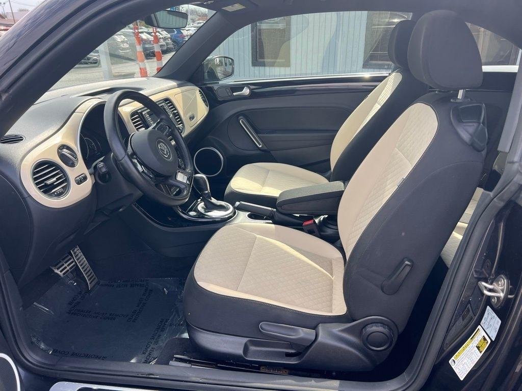 Volkswagen Beetle 2.0T Final Edition SE 2019