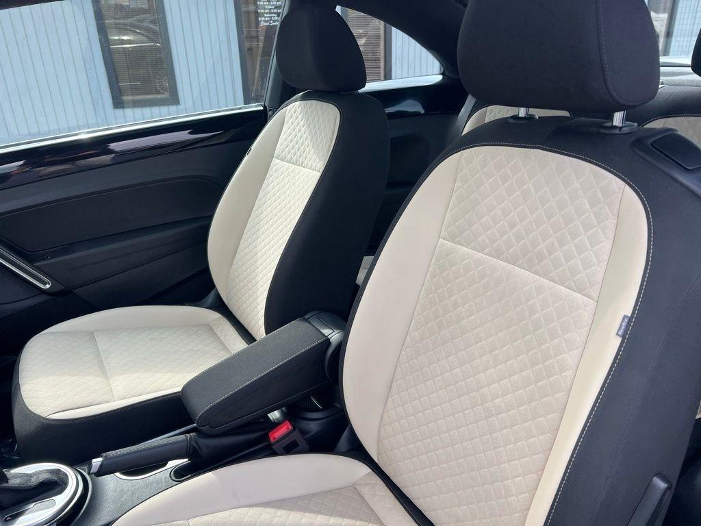 Volkswagen Beetle 2.0T Final Edition SE 2019