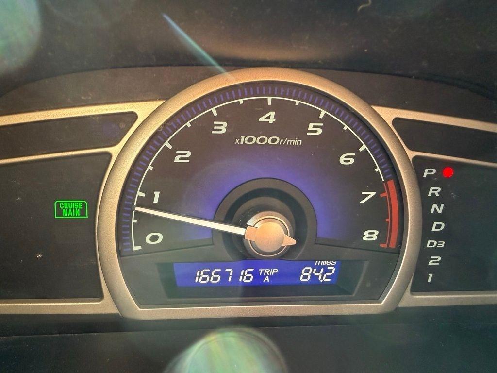 Honda Civic LX Sedan 5-Speed AT 2009