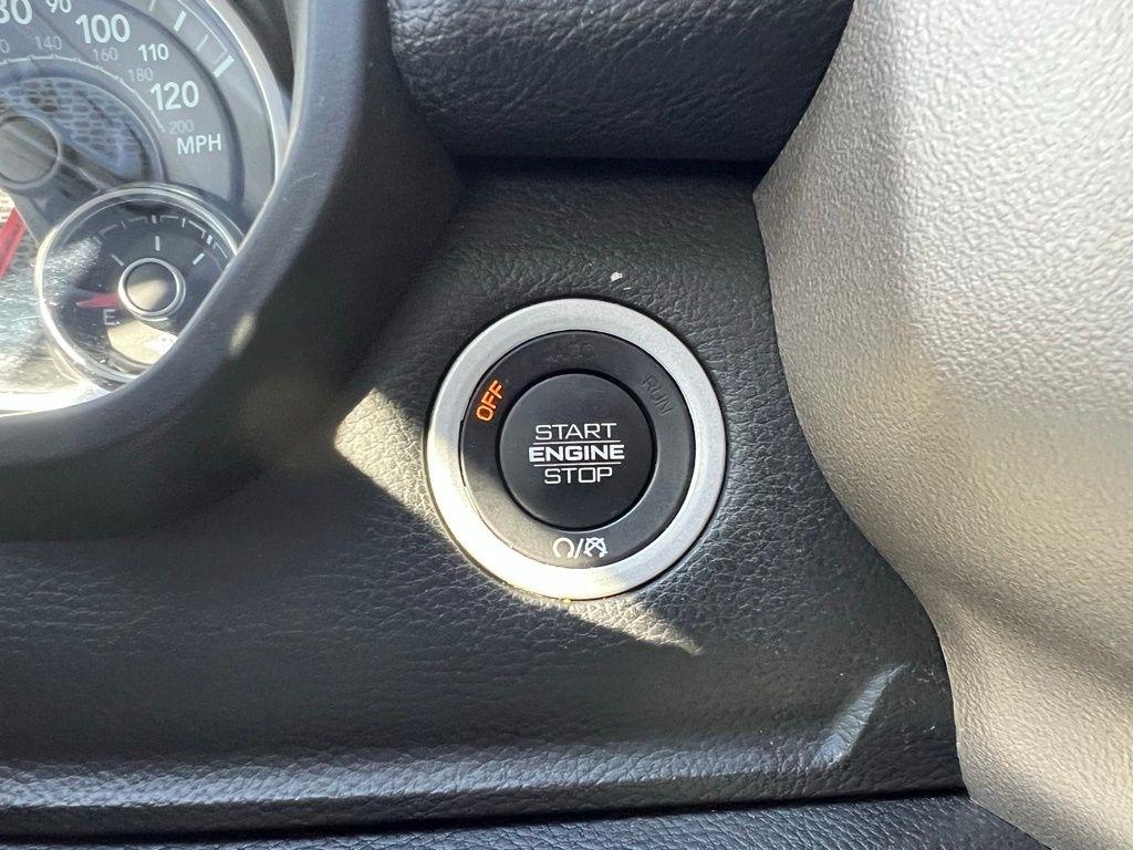 RAM 1500 Laramie Crew Cab SWB 4WD 2022