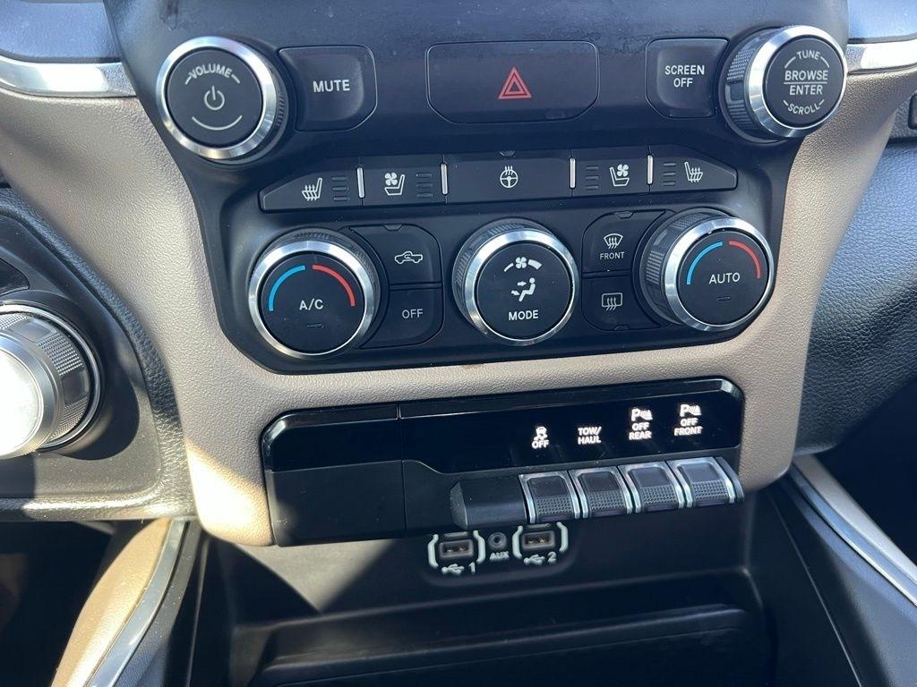 RAM 1500 Laramie Crew Cab SWB 4WD 2022