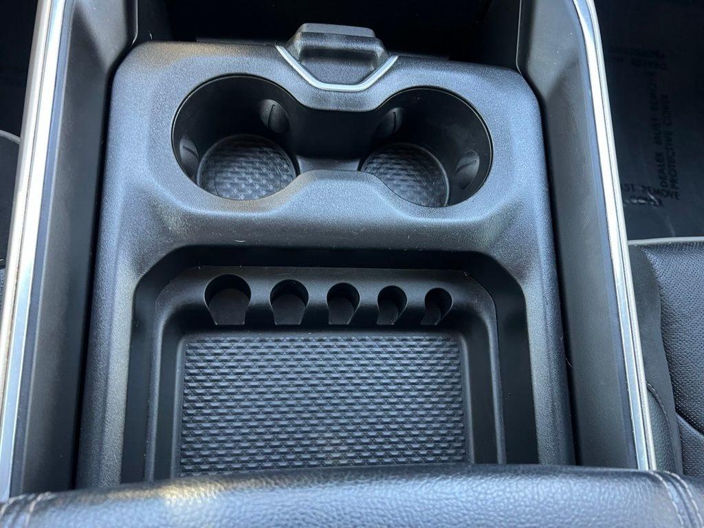 RAM 1500 Laramie Crew Cab SWB 4WD 2022