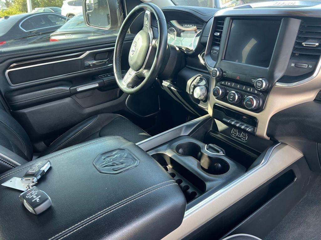 RAM 1500 Laramie Crew Cab SWB 4WD 2022