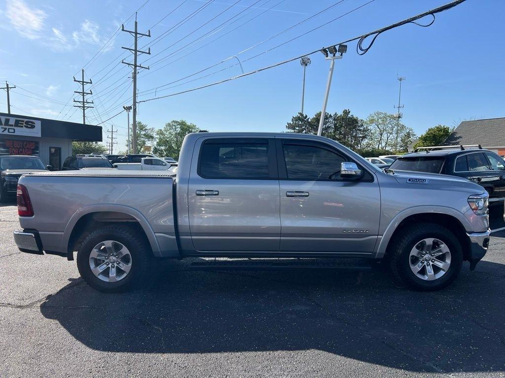 RAM 1500 Laramie Crew Cab SWB 4WD 2022