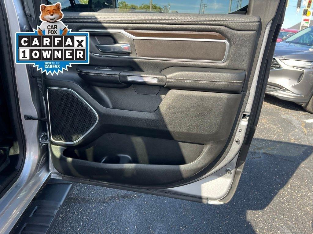 RAM 1500 Laramie Crew Cab SWB 4WD 2022