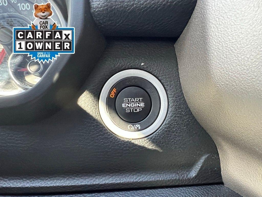 RAM 1500 Laramie Crew Cab SWB 4WD 2022