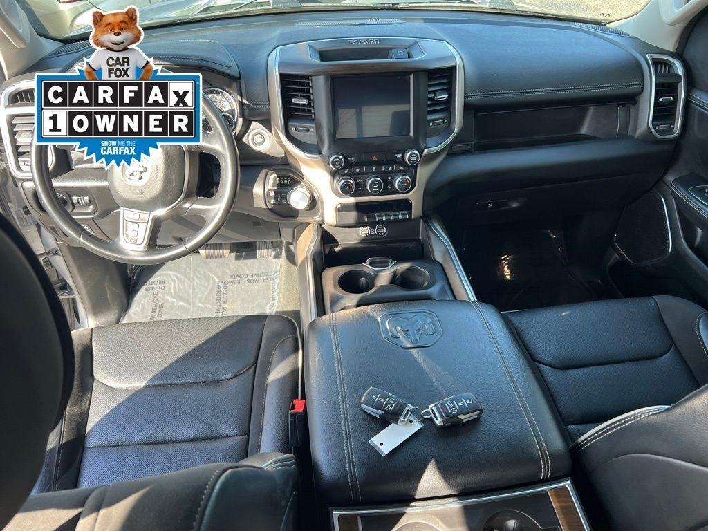 RAM 1500 Laramie Crew Cab SWB 4WD 2022