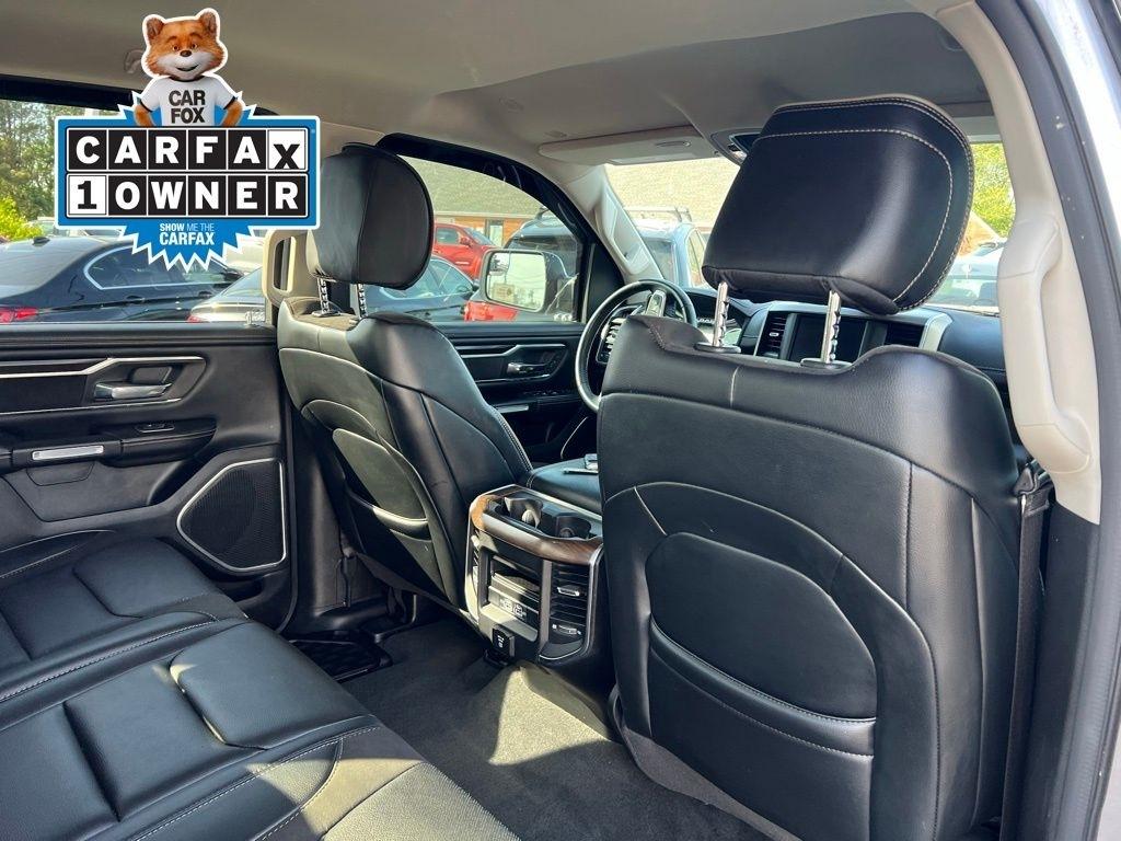 RAM 1500 Laramie Crew Cab SWB 4WD 2022