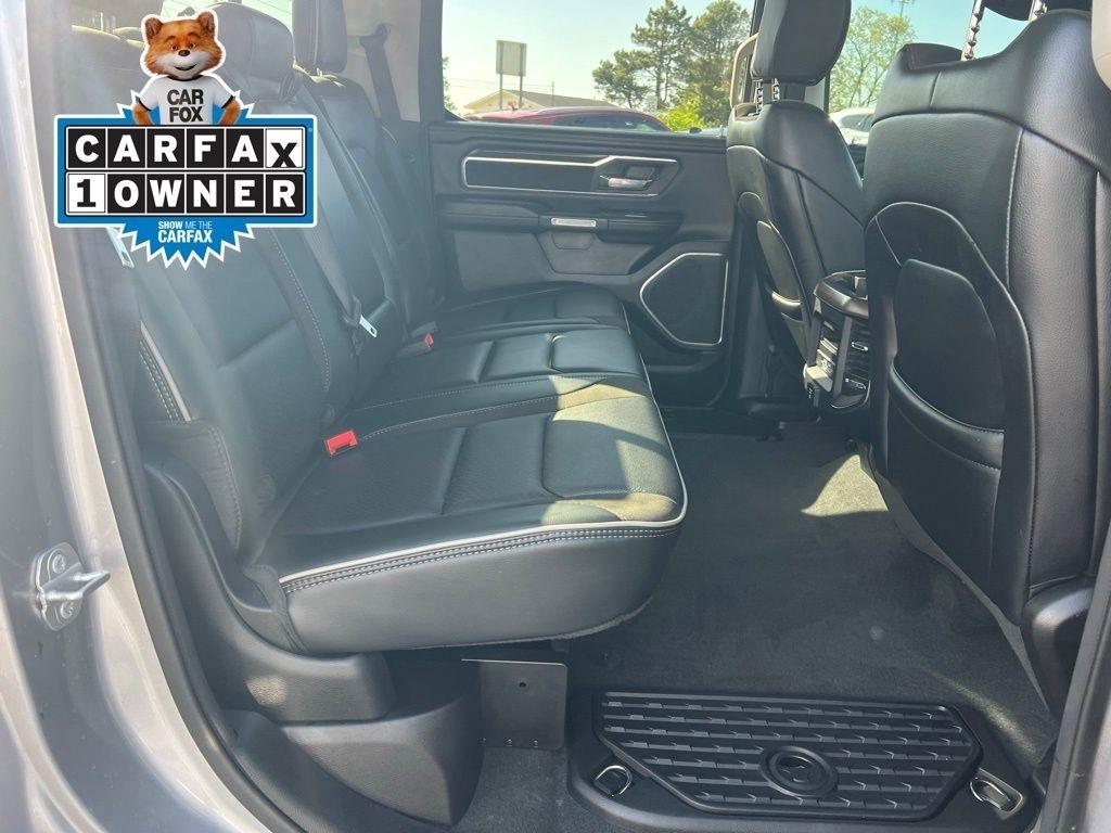 RAM 1500 Laramie Crew Cab SWB 4WD 2022