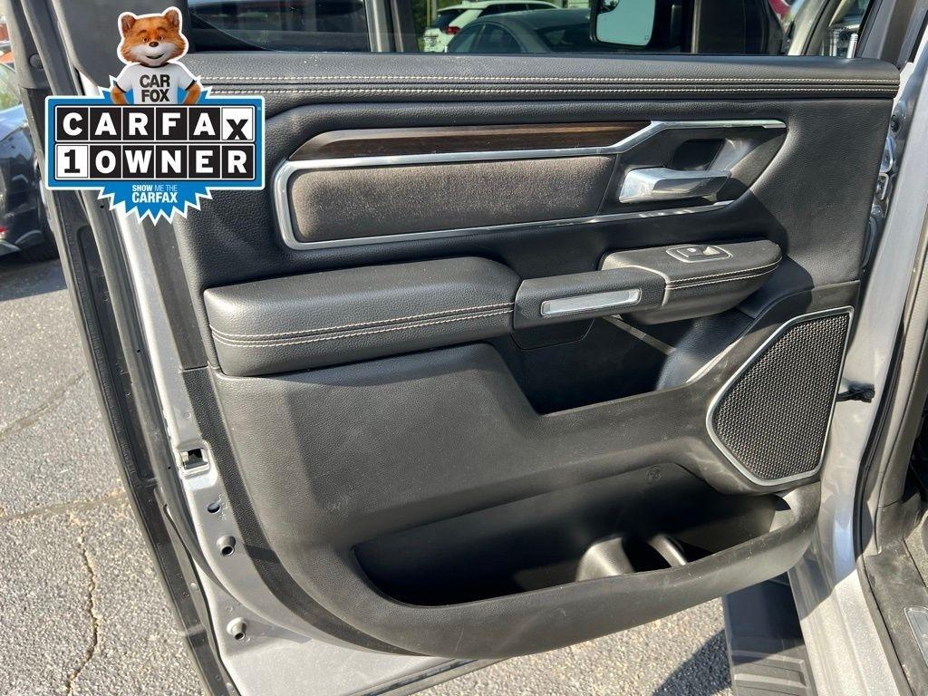 RAM 1500 Laramie Crew Cab SWB 4WD 2022