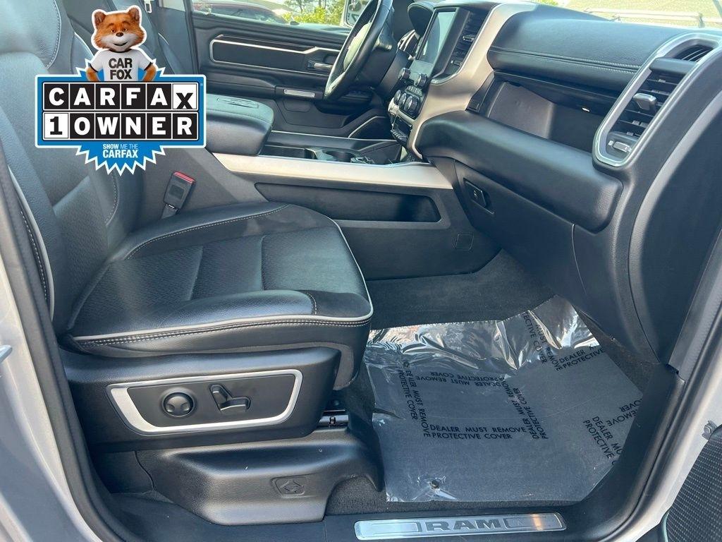 RAM 1500 Laramie Crew Cab SWB 4WD 2022