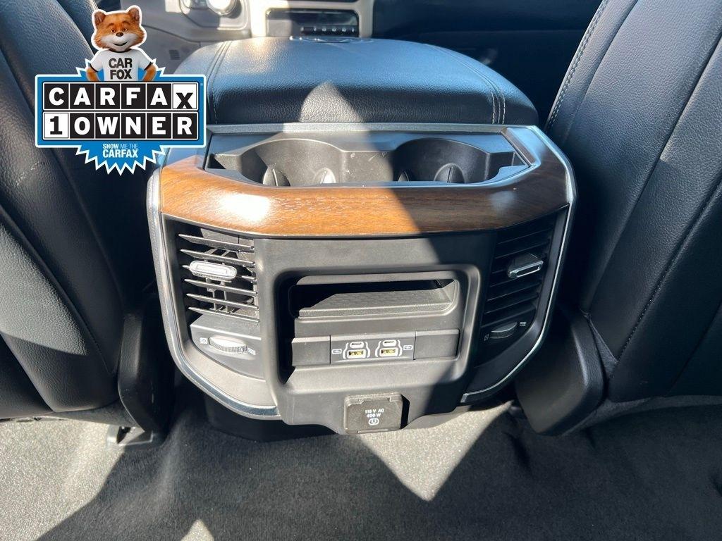 RAM 1500 Laramie Crew Cab SWB 4WD 2022