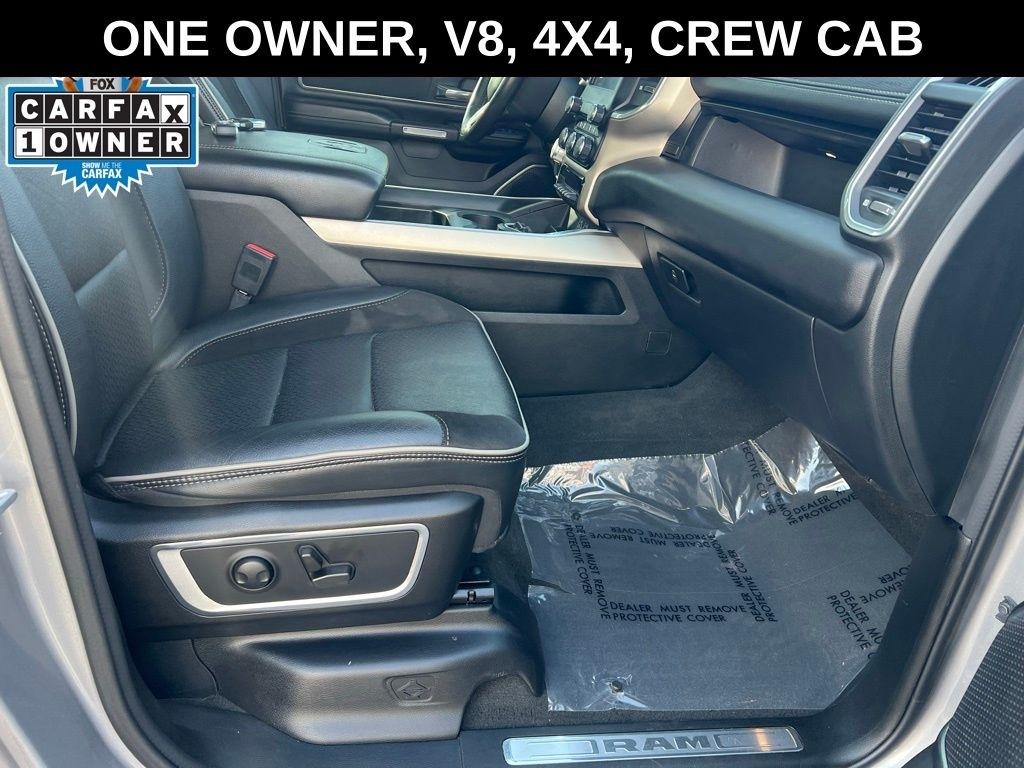 RAM 1500 Laramie Crew Cab SWB 4WD 2022