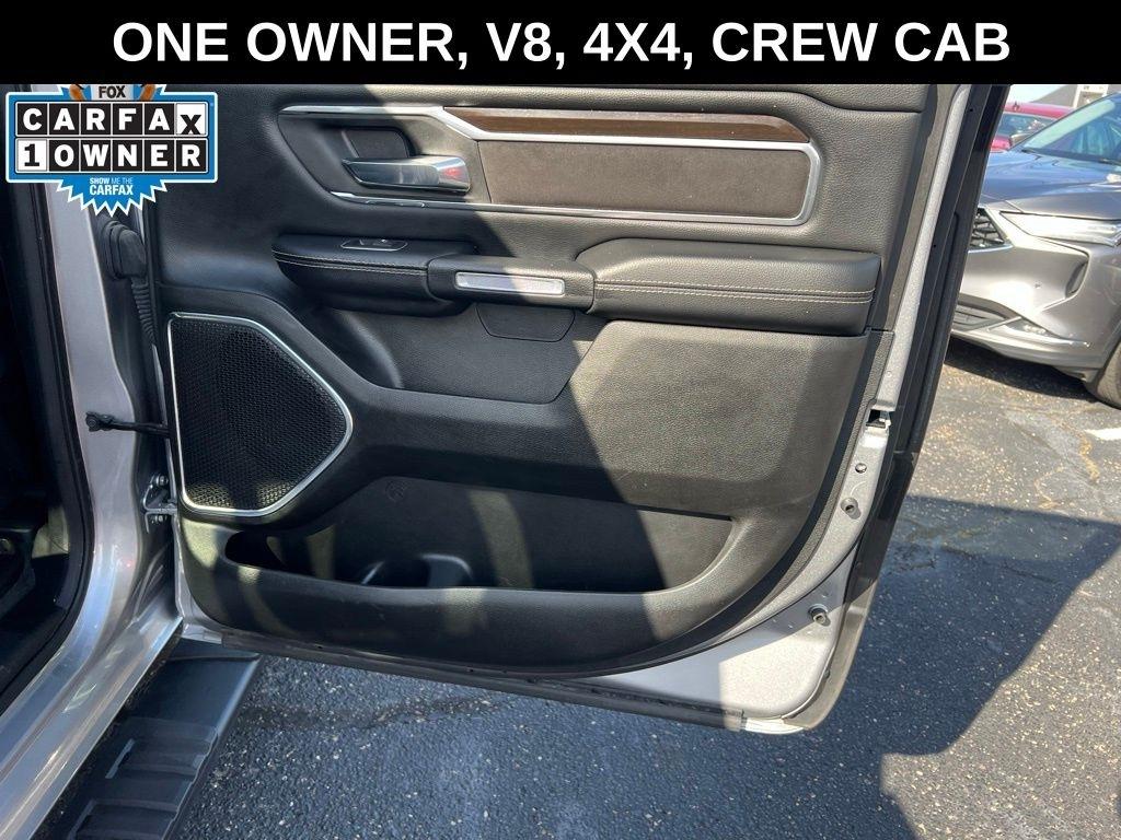RAM 1500 Laramie Crew Cab SWB 4WD 2022
