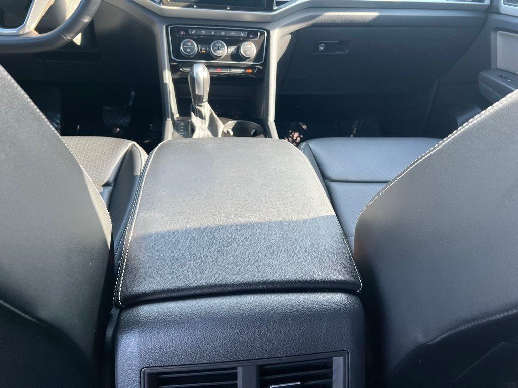 Volkswagen Atlas Cross Sport SE w/Technology 4MOTION 2022