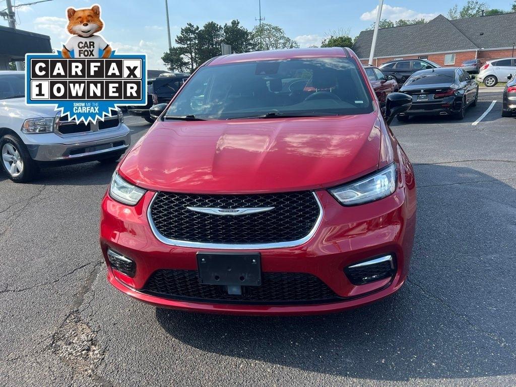 Chrysler Pacifica Select 2025
