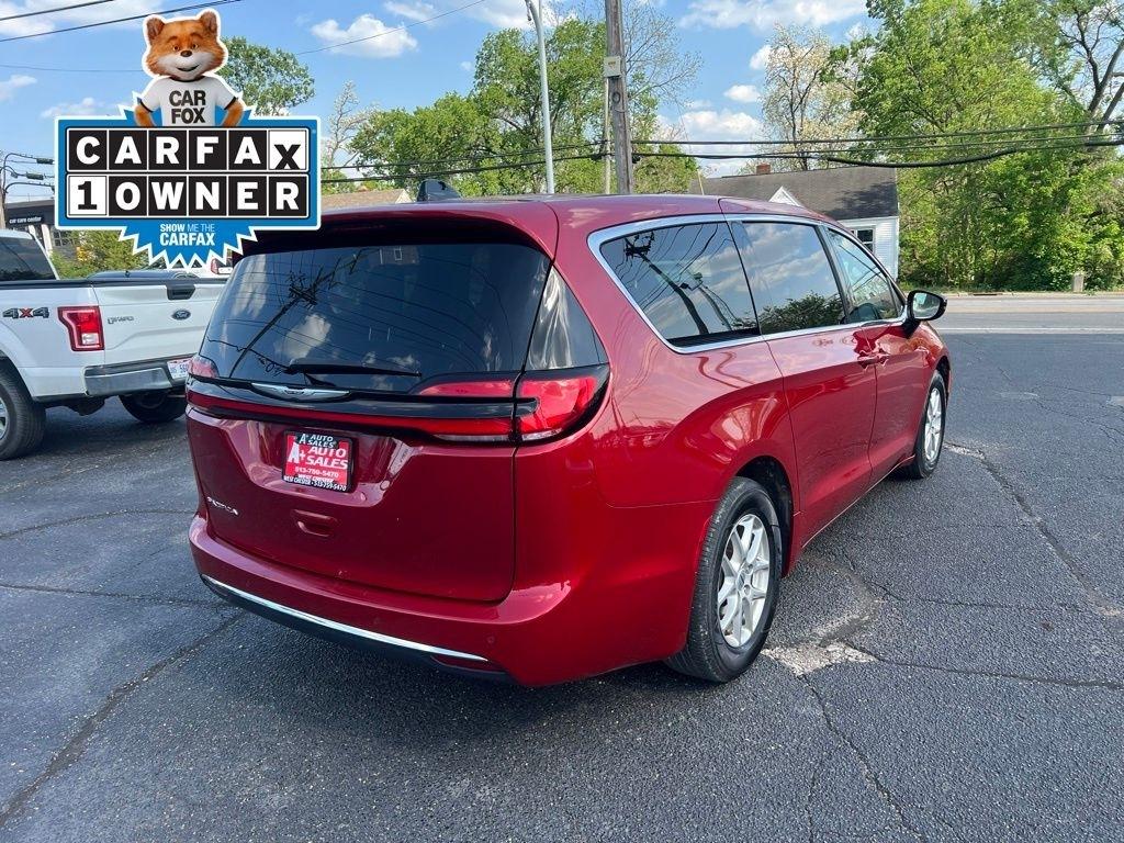 Chrysler Pacifica Select 2025