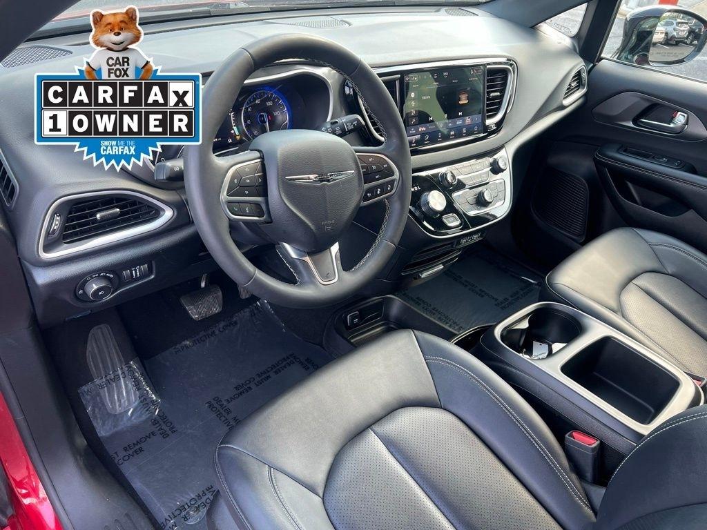 Chrysler Pacifica Select 2025