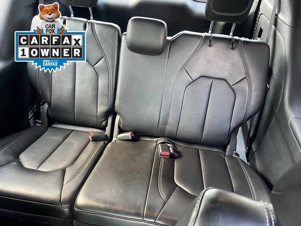 Chrysler Pacifica Select 2025