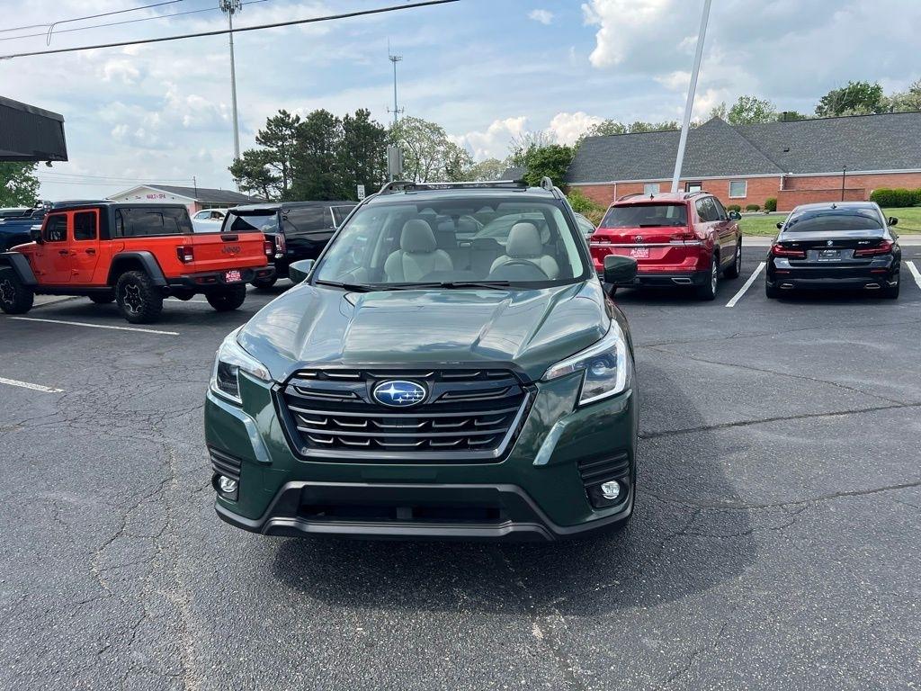 Subaru Forester Base 2024