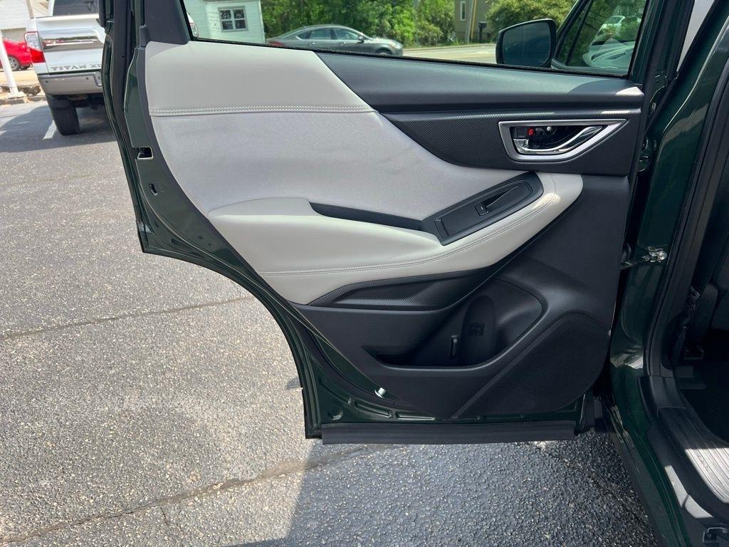 Subaru Forester Base 2024