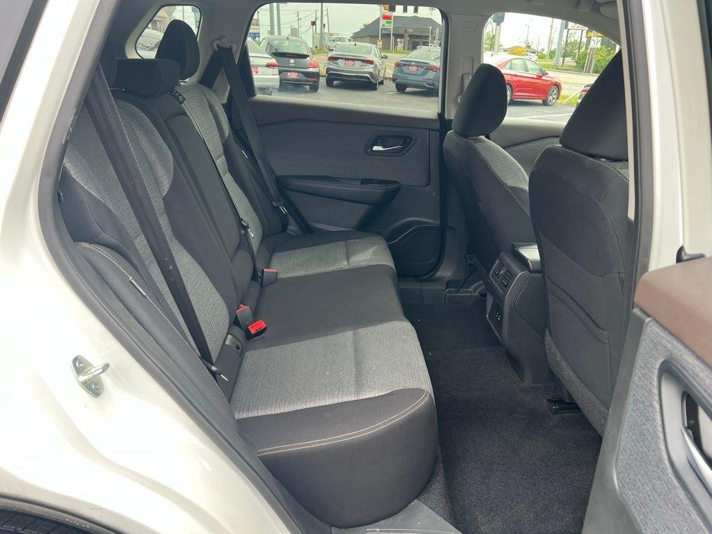 Nissan Rogue SV 2023